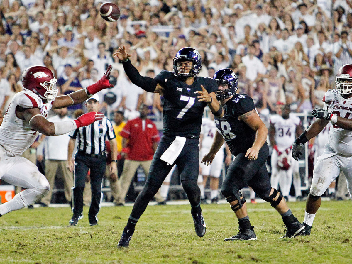 kenny-hill-tcu-football-arkansas.jpg
